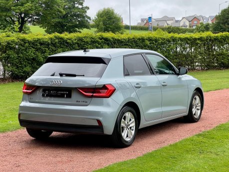 Audi A1 SPORTBACK TFSI TECHNIK 14