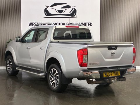 Nissan Navara 2.3 dCi Tekna 4WD Euro 6 (s/s) 4dr 2