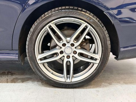 Mercedes-Benz E Class 2.0 E220d AMG Line (Premium) Saloon 4dr Diesel G-Tronic+ Euro 6 (s/s) (194 50