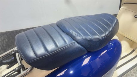 Royal Alloy GP AC 2019 ONLY 168 MILES NEW MOT CUSTOM SCOOTER 125CC LEARNER 36