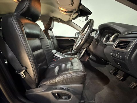 Volvo XC70 D5 SE LUX AWD 16