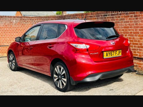 Nissan Pulsar 1.2 DIG-T Tekna Hatchback 5dr Petrol Manual Euro 5 (s/s) Euro 5 (115 ps) 6