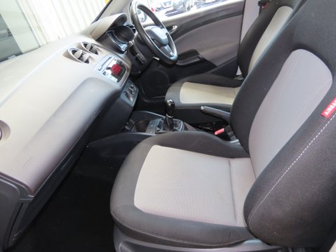SEAT Ibiza SE 10