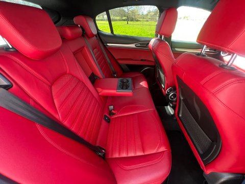 Alfa Romeo Stelvio TB VELOCE 45