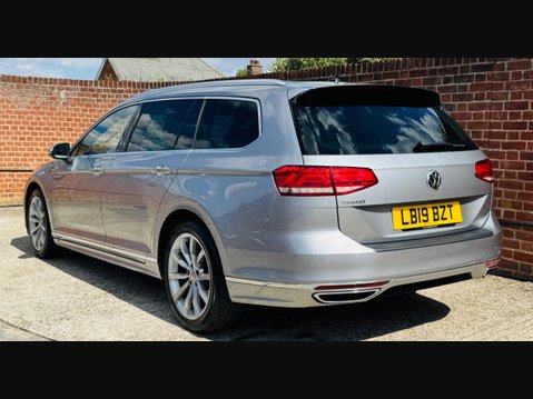 Volkswagen Passat 2.0 TDI R-Line Estate 5dr Diesel DSG Euro 6 (s/s) (190 ps) 7
