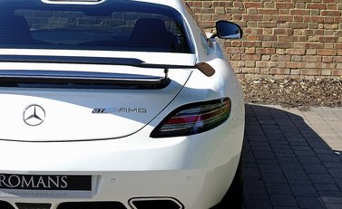 Mercedes-Benz SLS AMG GT Final Edition 12