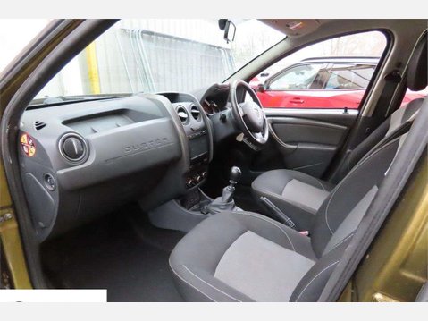 Dacia Duster 1.2 TCe Prestige Euro 6 (s/s) 5dr 3