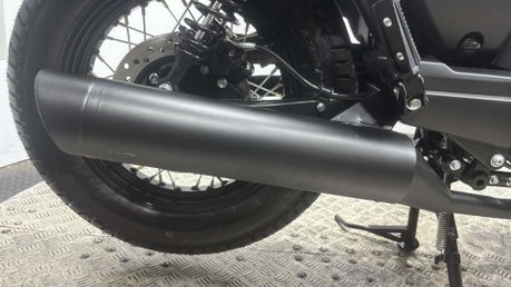 Sinnis Hoodlum 125 2019 ONLY 200 MILES NEW MOT SERVICED 125CC CRUISER BIKE 35