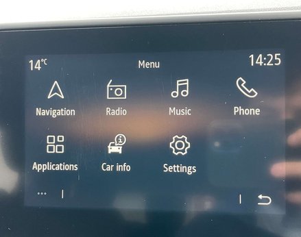 Renault Clio 1.0 Clio Iconic Bose TCe 5dr 36