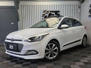 Hyundai i20 1.2 Premium SE Hatchback 5dr Petrol Manual Euro 6 (84 ps) 3