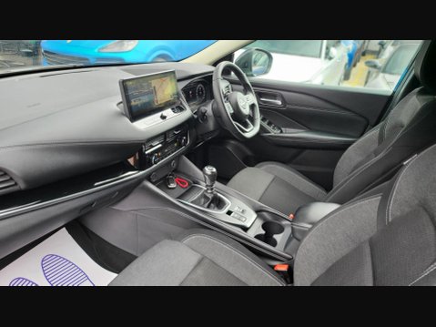 Nissan Qashqai DIG-T N-CONNECTA MHEV 3