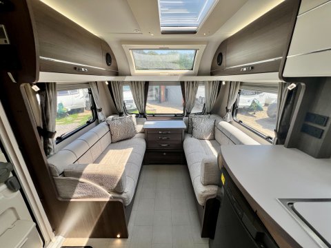 Elddis Affinity  550 10