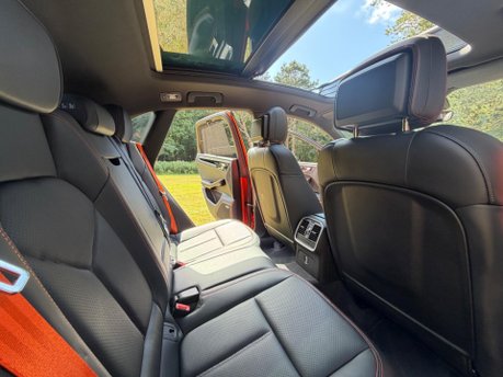 Porsche Macan S PDK 27