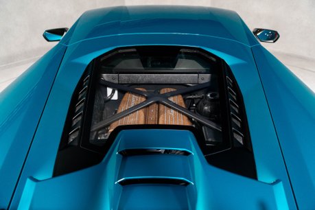 Lamborghini Huracan LP 640-4 PERFORMANTE. NOW SOLD. SIMILAR REQUIRED. PLEASE CALL 01903 254 800 40