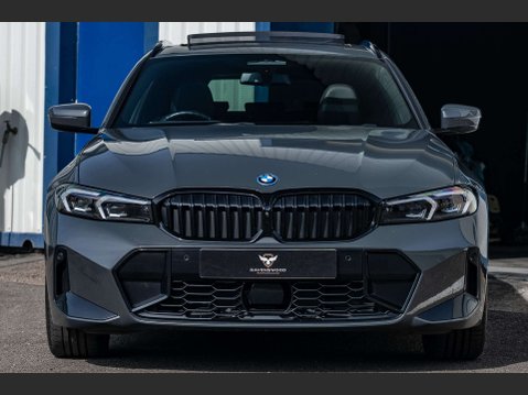 BMW 3 Series 2.0 330e xDrive M Sport Auto 4WD 5dr 28