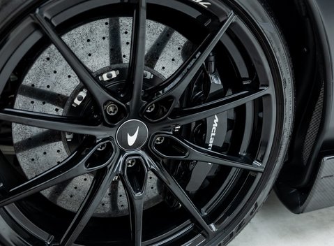 McLaren 765LT Spider 46