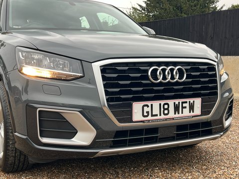 Audi Q2 TFSI SE 17