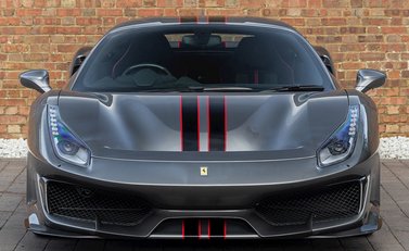 Ferrari 488 Pista 4