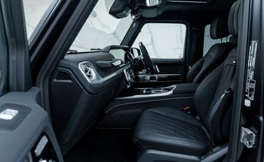 Mercedes-Benz G Series AMG G63 Carbon Edition 18
