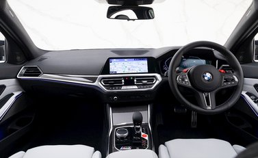 BMW M3 Competition xDrive 17