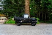 Land Rover Defender 90 TD SOFT TOP XS. MORE INFORMATION COMING SOON. 2
