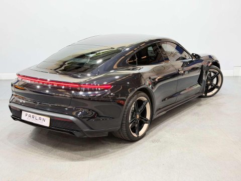 Porsche Taycan Performance Plus 93.4kWh Turbo Saloon 4dr Electric Auto 4WD (680 ps) 28