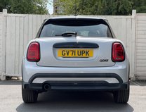 Mini Hatch 1.5 Cooper Exclusive Hatchback 5dr Petrol Steptronic Euro 6 (s/s) (136 ps) 9