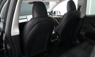 Tesla Model Y LONG RANGE AWD Comfort Suspension GROK AI Adaptive LEDs One Owner VAT Q 13