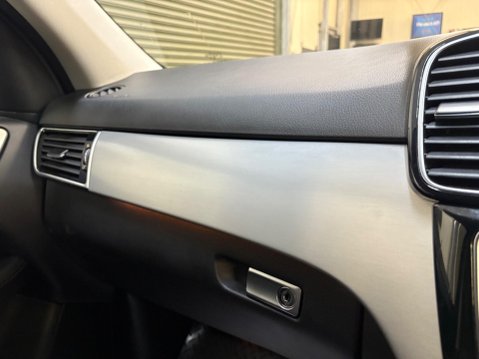 Mercedes-Benz GLE 2.1 GLE250d AMG Line G-Tronic 4MATIC Euro 6 (s/s) 5dr 32