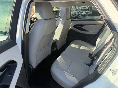 Land Rover Range Rover Evoque SE MHEV 38
