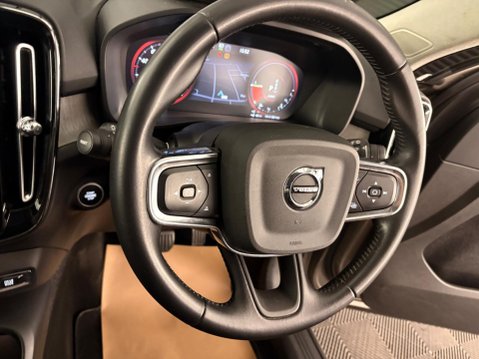 Volvo XC40 1.5h T5 Twin Engine Recharge 10.7kWh Inscription Pro Auto Euro 6 (s/s) 5dr 28