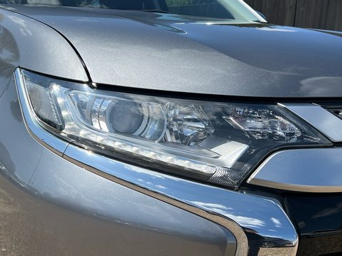 Mitsubishi Outlander DESIGN 17