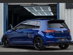 Volkswagen Golf 2.0 Golf R TSi 4Motion Semi-Auto 4WD 5dr 2