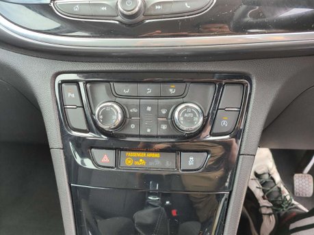 Vauxhall Mokka X 1.4i Turbo ecoTEC Active SUV 5dr Petrol Manual Euro 6 (s/s) (140 ps) 35