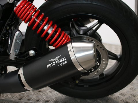 Moto Guzzi V7 V7 STONE SPECIAL EDITION 30
