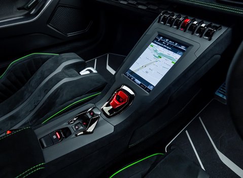 Lamborghini Huracan STO 15