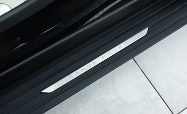 Land Rover Range Rover D350 HSE 21