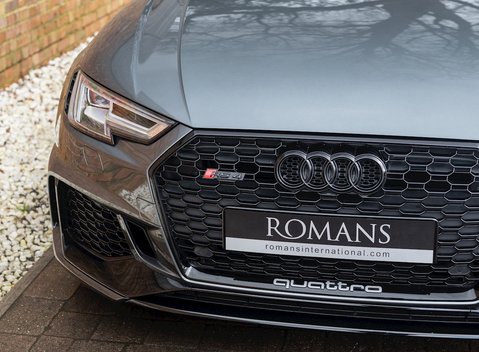 Audi RS4 Avant Sport Edition 24