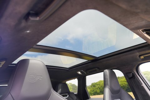 Land Rover Range Rover Sport SVR 15