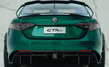 Alfa Romeo Giulia GTAm 8