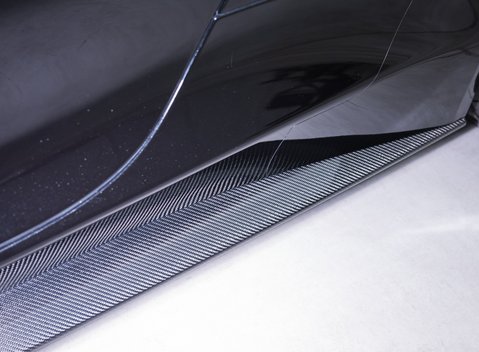 Aston Martin Vanquish S 34