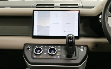 Land Rover Defender X-Dynamic HSE - Towing Pack 20