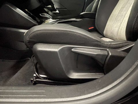 Peugeot 208 208 GT Ev 5dr 35