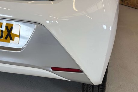 Toyota Aygo 1.0 VVT-i x-pure Hatchback 5dr Petrol Manual Euro 6 (68 ps) 71