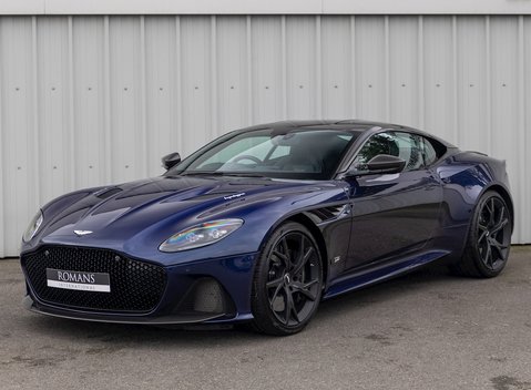 Aston Martin DBS Superleggera 6