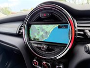 Mini Hatch COOPER D [CHILI + MEDIA XL PACKS] 13