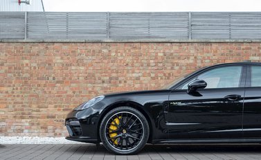Porsche Panamera Turbo S E-Hybrid 28