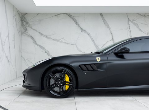 Ferrari GTC4 Lusso V12 29