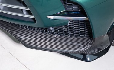 Aston Martin DBX 707 30