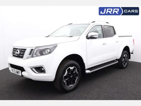 Nissan Navara 2.3 Navara Tekna dCi Auto 4WD 5dr 6